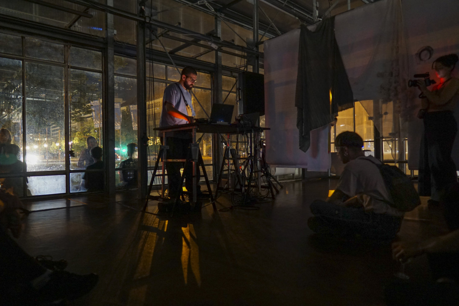 OutsideInInsideOutInsideOutOutsideIn - Urban Memory Joints: Sonic Confession @ BHROX bauhaus, Berlin (2025). PH Lucrecia Capitanio.