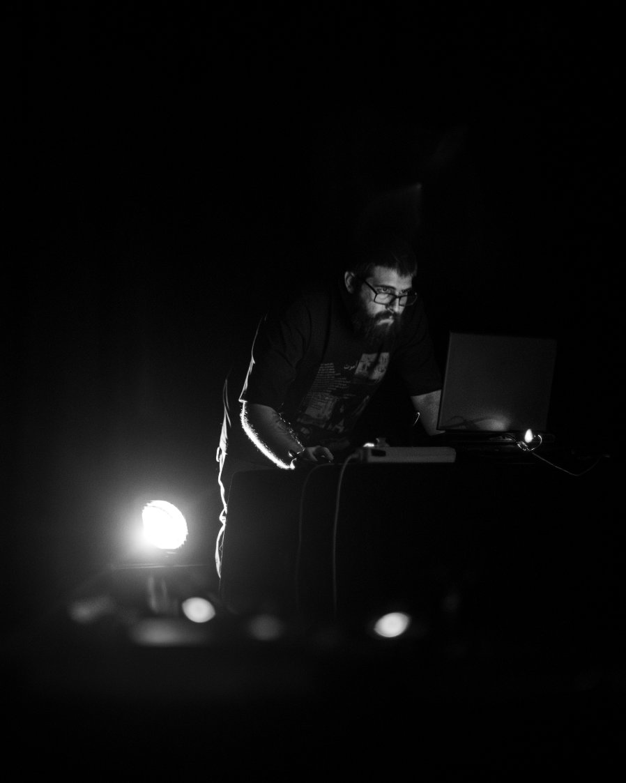 o_u - iter. I @ Punctum, Prague (2024). PH Martin Xhoxhi.